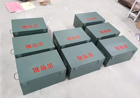 公主岭炸药箱和雷管箱一般是怎么存放的?